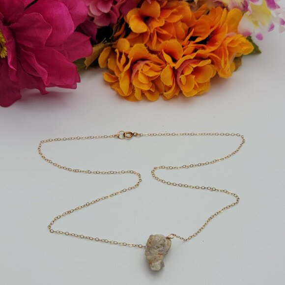 Jewelry - Vintage 14K Yellow Gold GF Genuine Rough Quartz Necklace White 17.5"